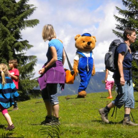 Dachstein West Hotel Gmbh-Kirchenwirt Russbach Russbach am Pass Gschütt Eksteriør billede